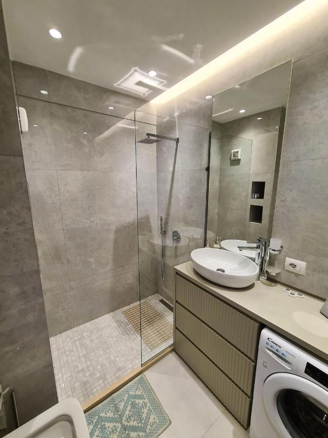 Comfort Center Apartament Tirana